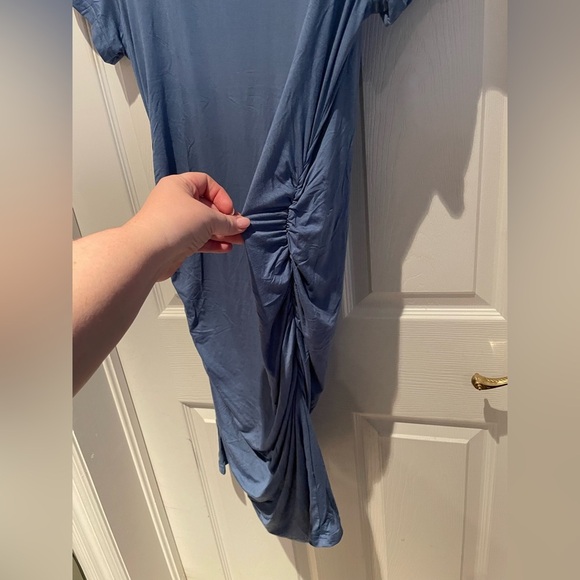 Women’s maternity dress BNWT - Picture 3 of 4